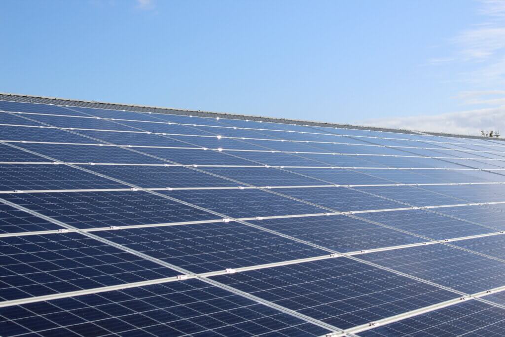 Thames Travel's community owned rooftop solar installation by Low Carbon Hub, Oxfordshire