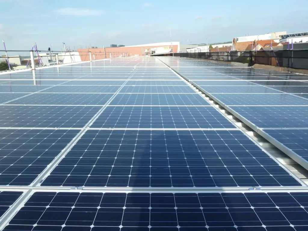 Oxford Bus Company's community owned rooftop solar installation by Low Carbon Hub, Oxfordshire